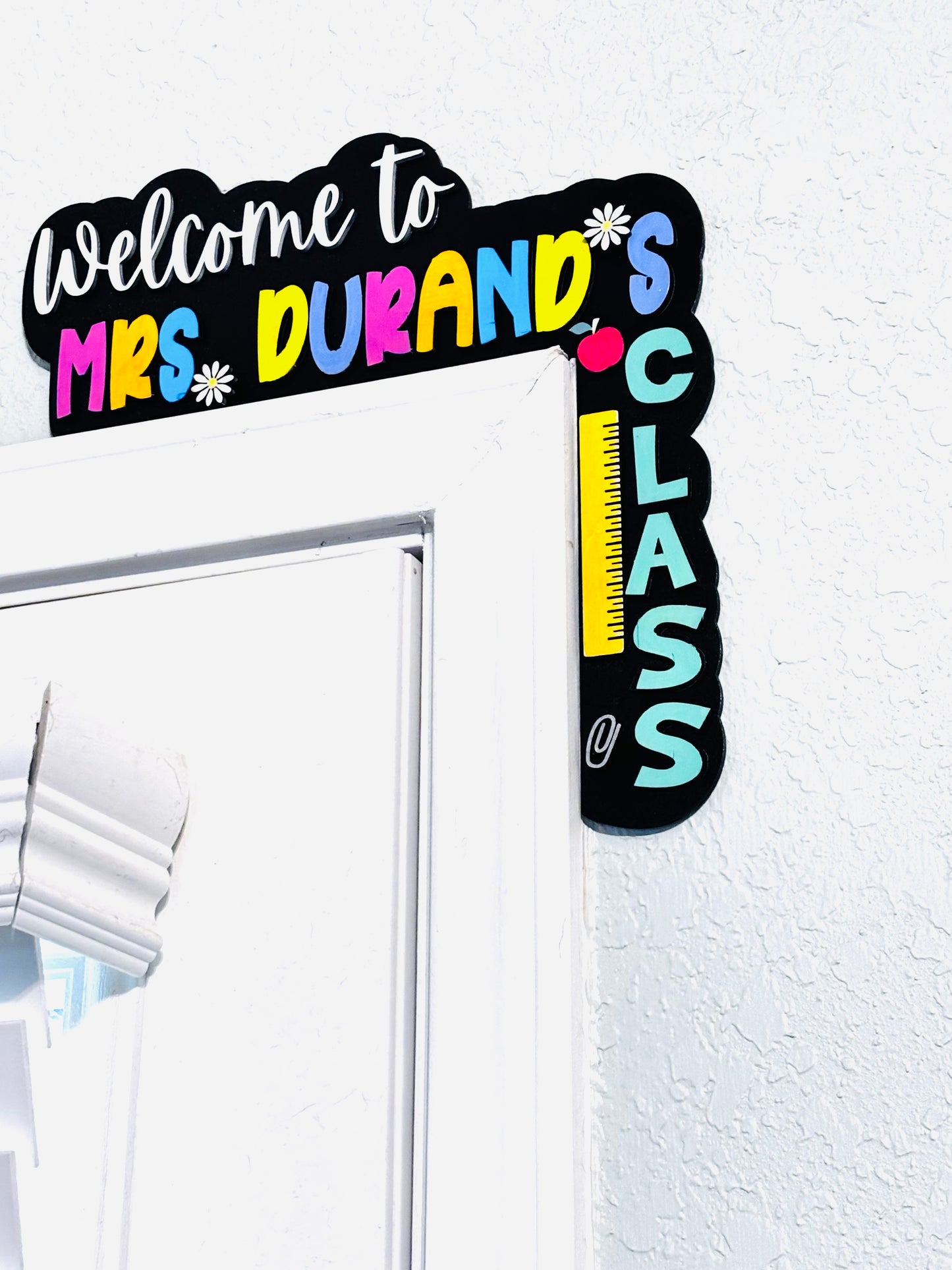 π Welcome your class with Style! βοΈ