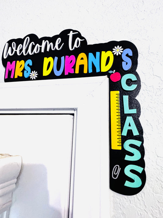 📚 Welcome your class with Style! ✏️
